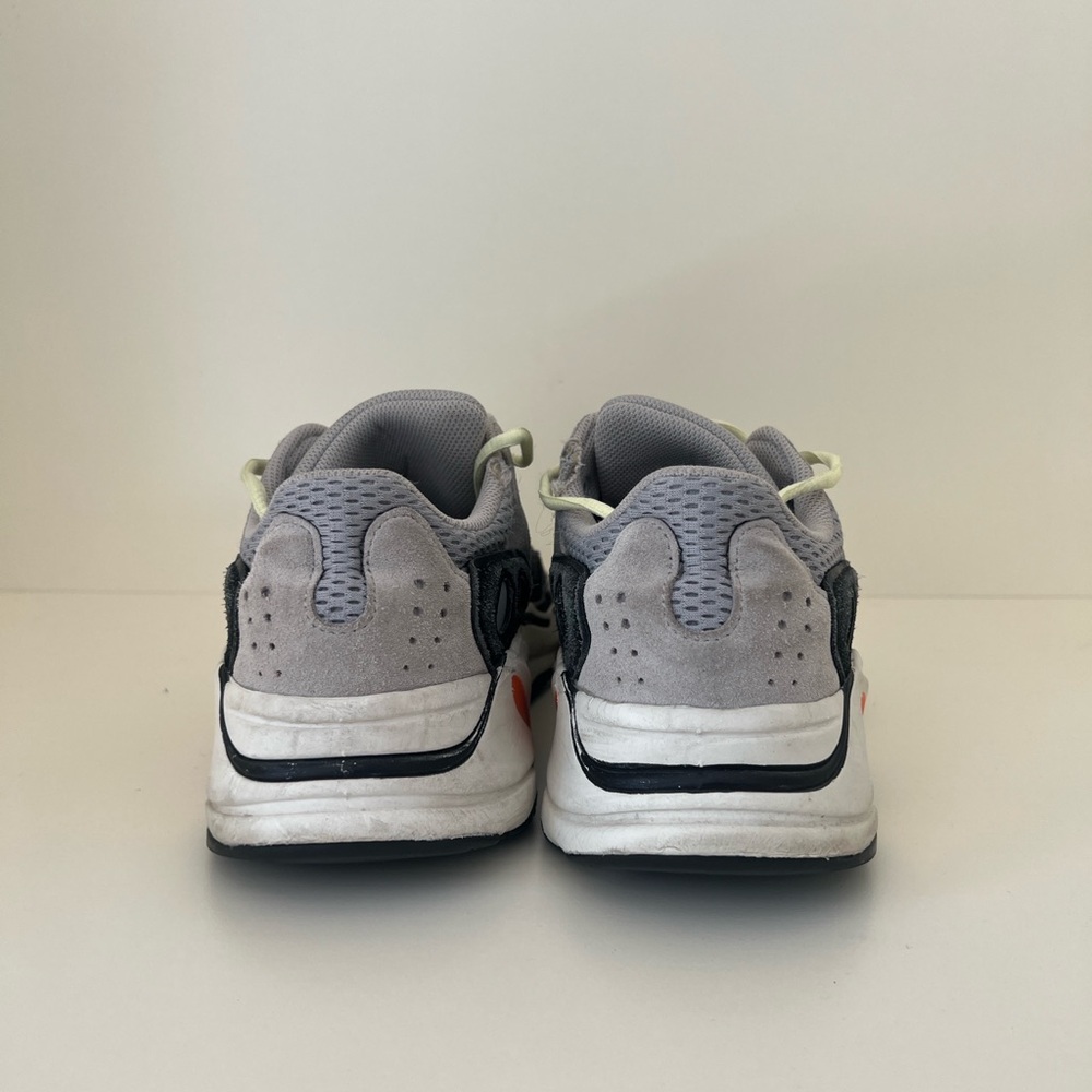Yeezy Adidas Boost 700 Wave Runner - POOR CONDITION - Picture 6 of 9